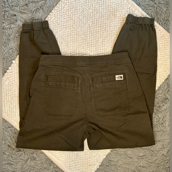 The North Face Olive Green Khaki Cargos - Picture 4 of 5